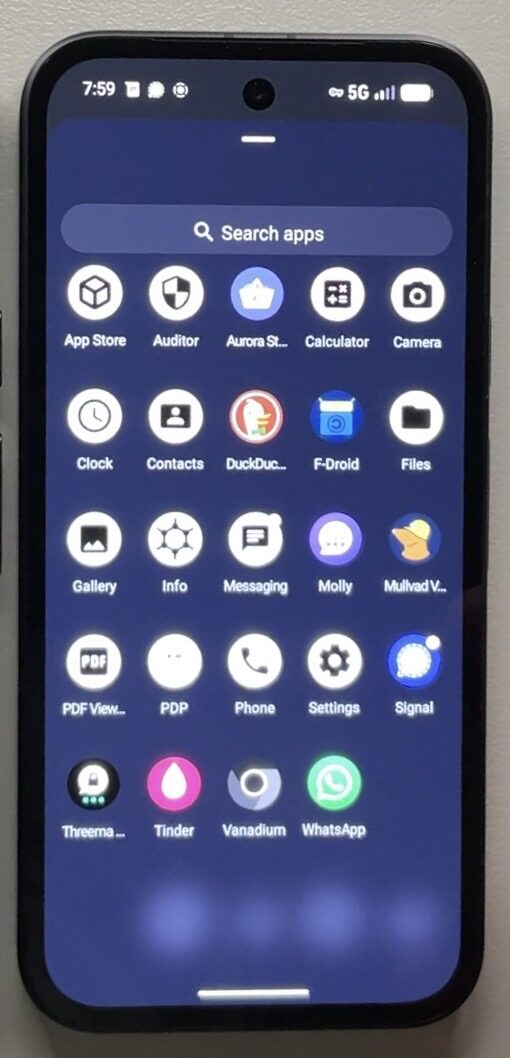Pixel app drawer with Aegis, Molly, Signal and Tuta