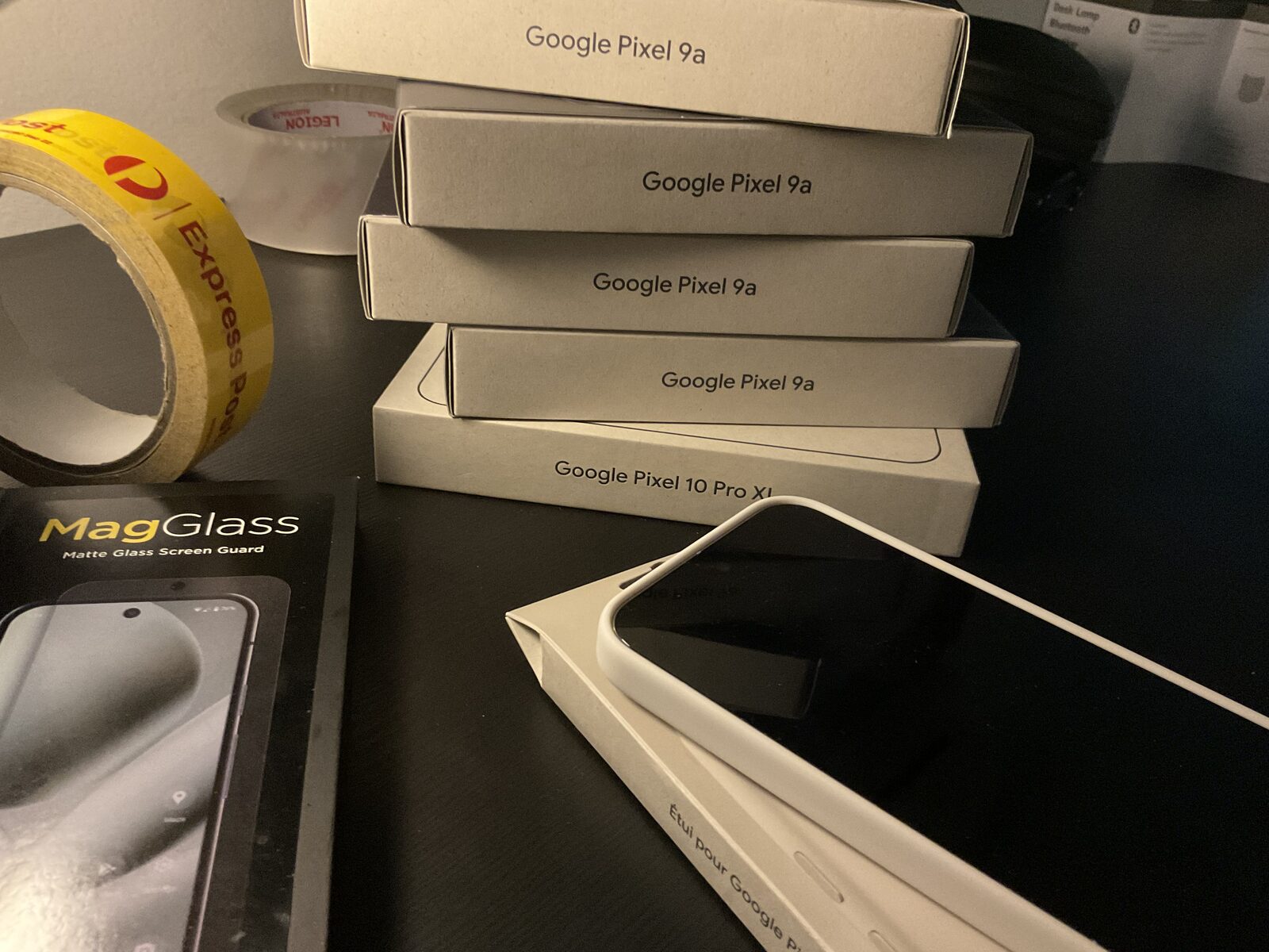 Pixel with screen protector packaging